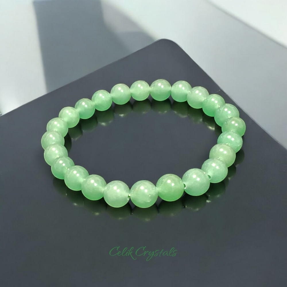 Green Aventurine Bracelet - 8mm Unisex Natural Stones Handmade Stretch Beads - Picture 4 of 6
